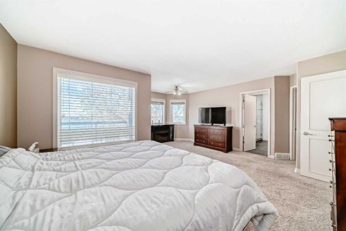 291 East Chestermere Drive, Chestermere, AB - Indoor Photo Showing Bedroom