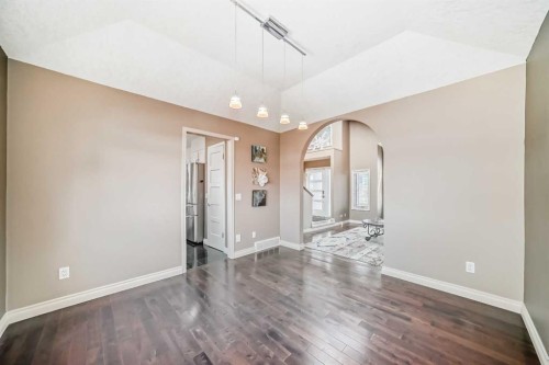 291 East Chestermere Drive, Chestermere, AB - Indoor Photo Showing Other Room