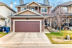 32 Shawbrooke Park SW Calgary, AB T2Y 4L8