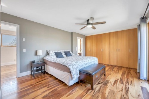 31 Ranch Road, Okotoks, AB - Indoor Photo Showing Bedroom