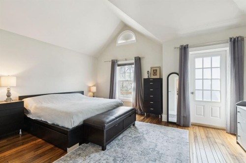 612 23 Avenue Sw, Calgary, AB - Indoor Photo Showing Bedroom