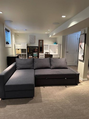 612 23 Avenue Sw, Calgary, AB - Indoor Photo Showing Living Room