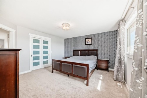 240076 Paradise Meadow Drive, Chestermere, AB - Indoor Photo Showing Bedroom