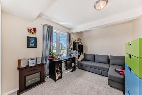 240076 Paradise Meadow Drive, Chestermere, AB - Indoor Photo Showing Living Room