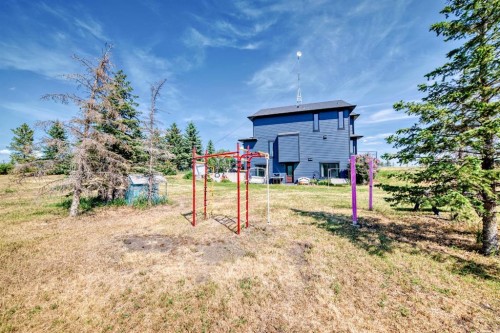 240076 Paradise Meadow Drive, Chestermere, AB - Outdoor