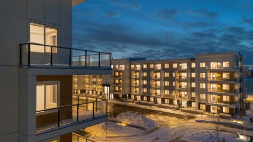 1521-63 Corner Glen Crescent Ne, Calgary, AB - Outdoor