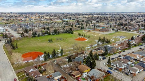 116 Dovercrest Way Se, Calgary, AB - Outdoor With View
