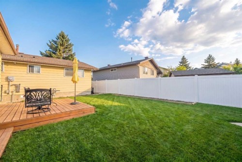 116 Dovercrest Way Se, Calgary, AB - Outdoor With Deck Patio Veranda