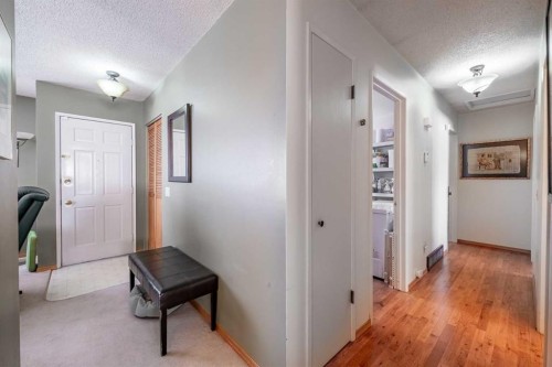 116 Dovercrest Way Se, Calgary, AB - Indoor Photo Showing Other Room