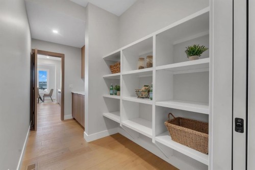 28 Spring Creek Point Sw, Calgary, AB - Indoor