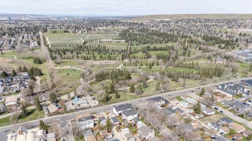 403 30 Avenue Nw, Calgary, AB - Outdoor With View