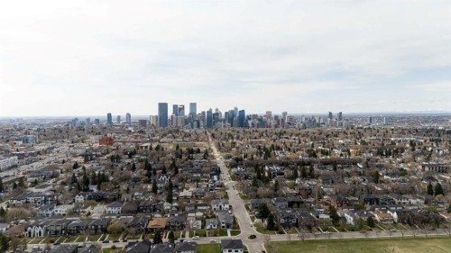 403 30 Avenue Nw, Calgary, AB - Outdoor With View