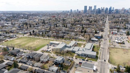 403 30 Avenue Nw, Calgary, AB - Outdoor With View