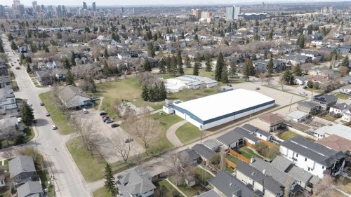 403 30 Avenue Nw, Calgary, AB - Outdoor With View
