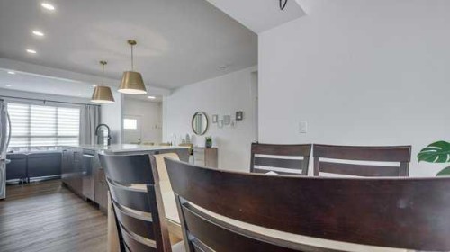 B-10 Evergreen Way, Red Deer, AB - Indoor Photo Showing Kitchen With Upgraded Kitchen