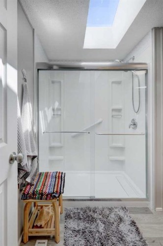 256 Burroughs Circle Ne, Calgary, AB 