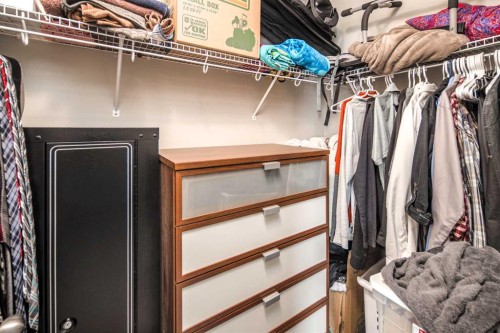 159 Kincora Heath Nw, Calgary, AB - Indoor With Storage