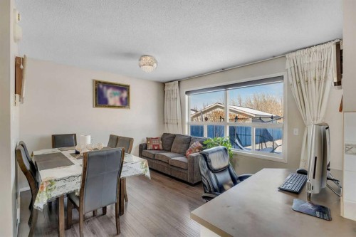 92 Taradale Drive Ne, Calgary, AB - Indoor