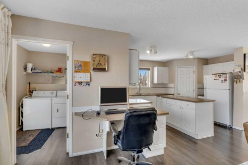 92 Taradale Drive Ne, Calgary, AB - Indoor Photo Showing Laundry Room