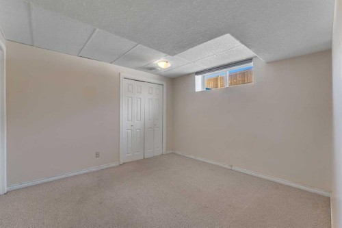 92 Taradale Drive Ne, Calgary, AB - Indoor