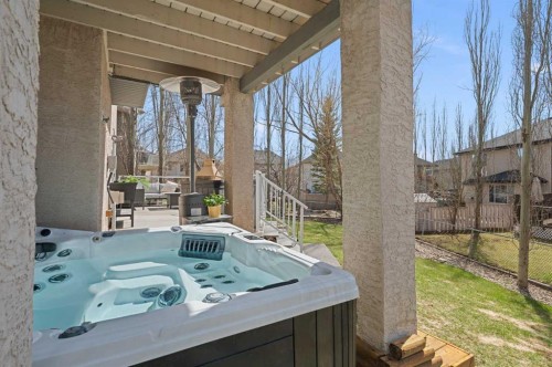 93 Cranwell Place Se, Calgary, AB - Outdoor