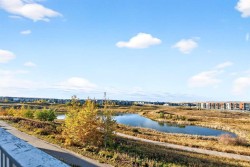 503 Nolanfield Villas NW Calgary, AB T3R 0T9