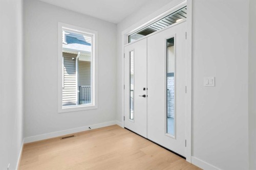 83 Dawson Wharf Mount, Chestermere, AB 