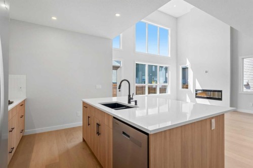 83 Dawson Wharf Mount, Chestermere, AB 