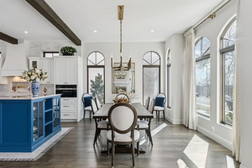 2908 Toronto Crescent Nw, Calgary, AB - Indoor Photo Showing Dining Room