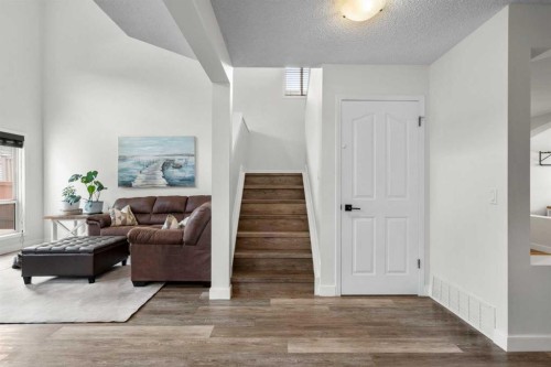 176 Douglas Ridge Green Se, Calgary, AB - Indoor