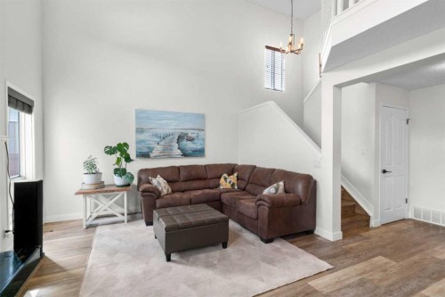176 Douglas Ridge Green Se, Calgary, AB - Indoor