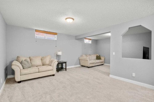 176 Douglas Ridge Green Se, Calgary, AB - Indoor