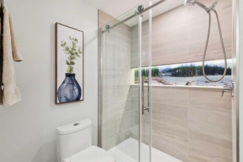 8 Walgrove Green Se, Calgary, AB - Indoor Photo Showing Bathroom