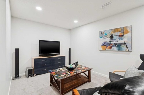 8 Walgrove Green Se, Calgary, AB - Indoor