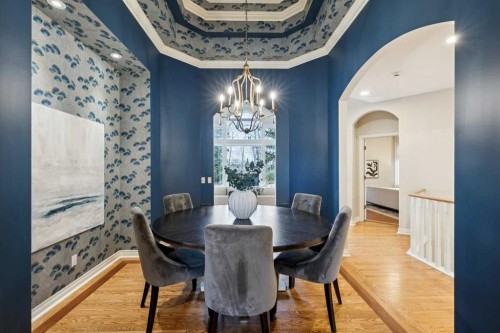 1656 Evergreen Hill Sw, Calgary, AB - Indoor Photo Showing Dining Room