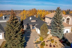 1656 Evergreen Hill SW Calgary, AB T2Y 3B6