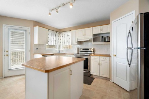 141 Arbour Stone Close Nw, Calgary, AB 