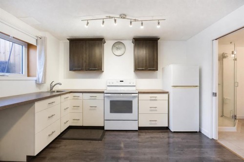1144 Berkley Drive Nw, Calgary, AB 