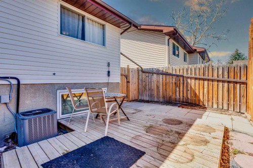 1144 Berkley Drive Nw, Calgary, AB 