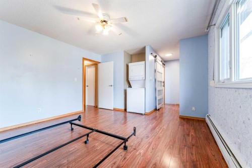 5306 57 Avenue, Olds, AB - Indoor Photo Showing Other Room