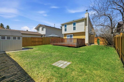 55 Templegreen Drive Ne, Calgary, AB - Outdoor With Deck Patio Veranda