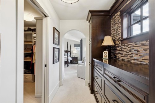 4315 17 Street Sw, Calgary, AB - Indoor Photo Showing Other Room