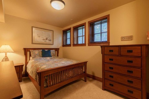 9 Mountaineer Close, Lac Des Arcs, AB 