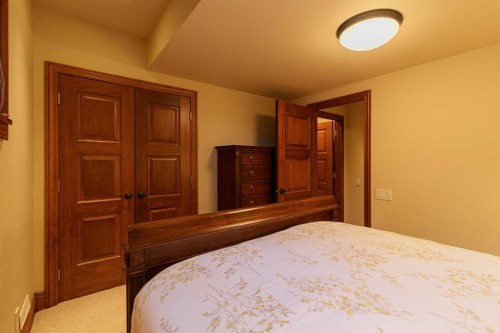9 Mountaineer Close, Lac Des Arcs, AB 
