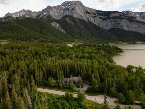 9 Mountaineer Close, Lac Des Arcs, AB 