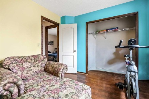 59 Cranberry Place Se, Calgary, AB - Indoor