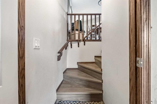 59 Cranberry Place Se, Calgary, AB - Indoor Photo Showing Other Room