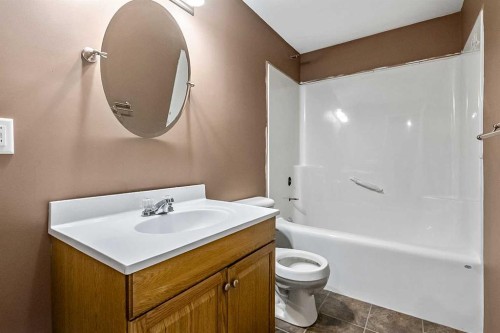 59 Cranberry Place Se, Calgary, AB - Indoor Photo Showing Bathroom