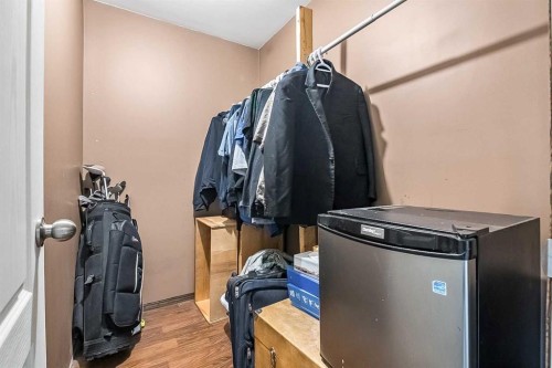 59 Cranberry Place Se, Calgary, AB - Indoor With Storage