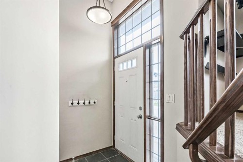 59 Cranberry Place Se, Calgary, AB - Indoor Photo Showing Other Room